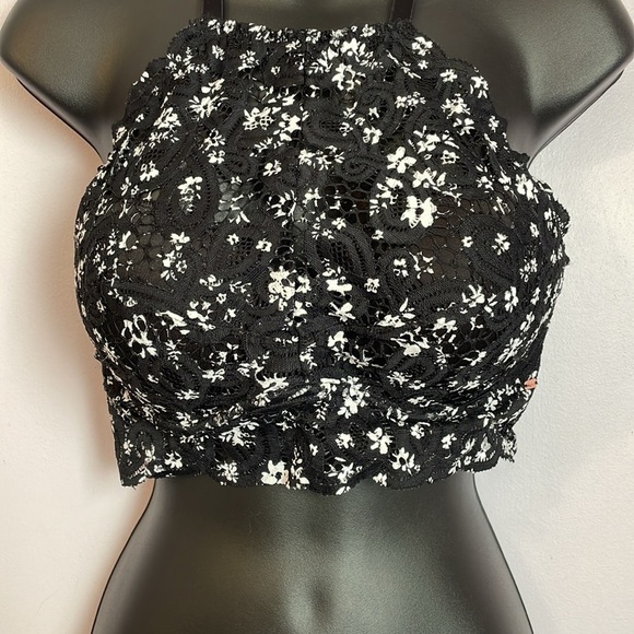 PINK Victoria’s Secret Black White Floral Lace High Neck Push Up Bralette size M - Picture 3 of 15